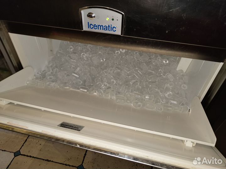 Ледогенератор Icematic Е90 А 92кг/с пальчик