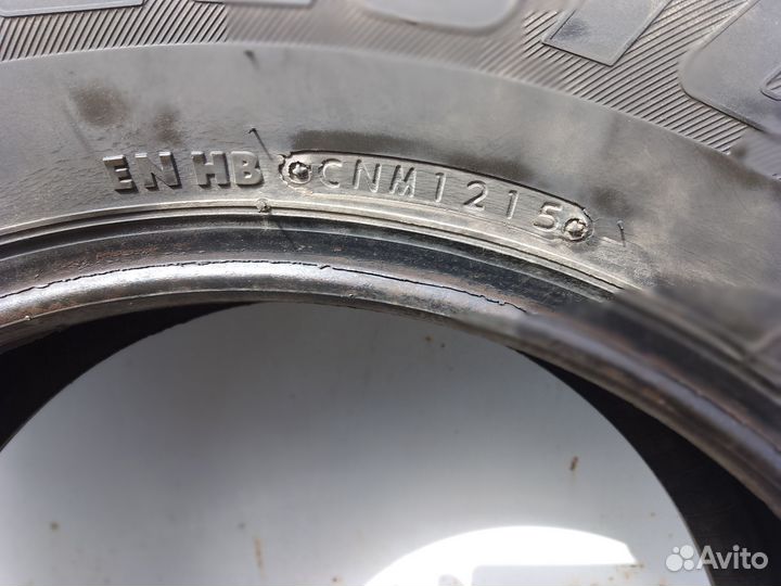 Bridgestone Ice Cruiser 7000 215/65 R16 98