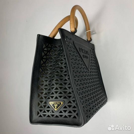 Сумка Prada натуральная кожа