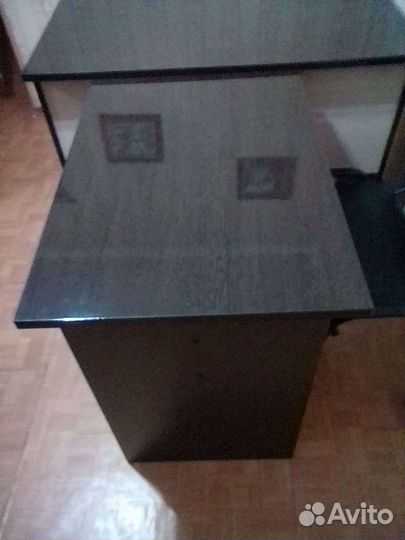 Стол письменный