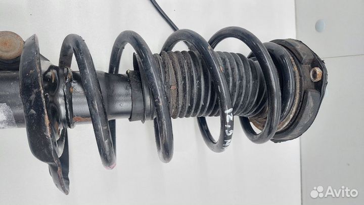 Амортизатор передний левый для Volkswagen Jetta