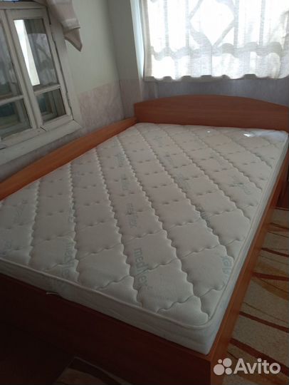 Кровать двухспальная(+матрас аскона mediflex