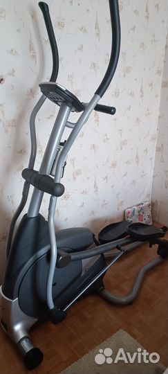 Эллиптический тренажер Horizon Andes 2