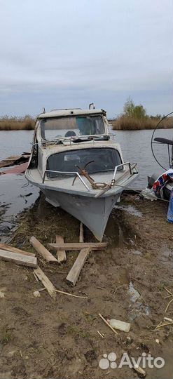 Лодка Гулянка