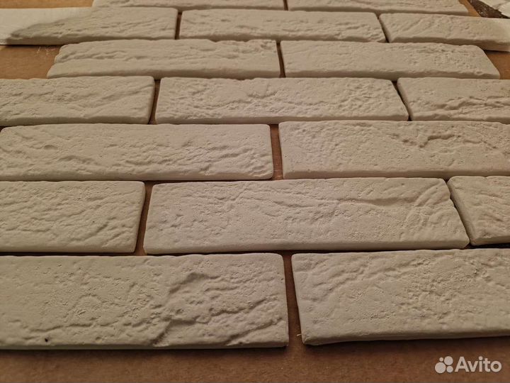 Плитка настенная гипсовая