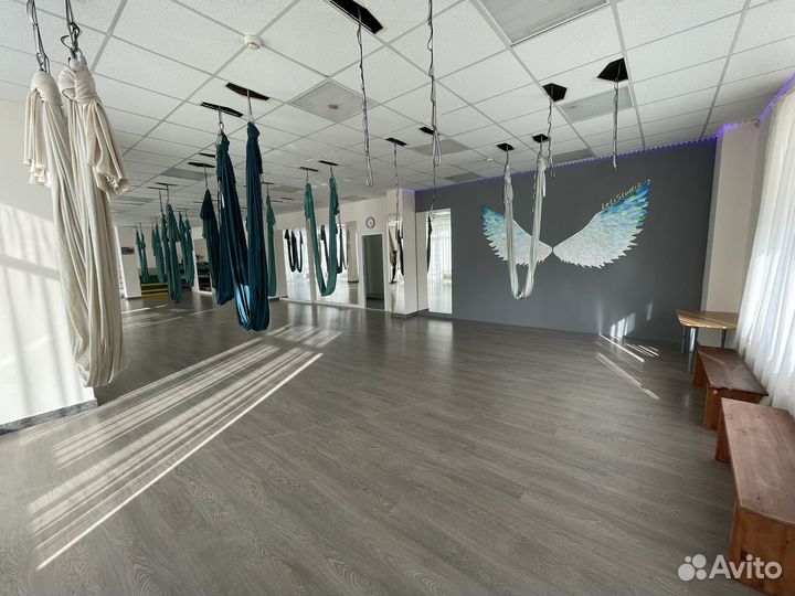 Почасовая аренда зала для йоги, фитнеса, аэройоги