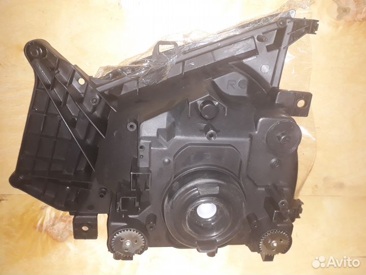 Фара головного света isuzu NQR 71 NQR 75 ELF NPR