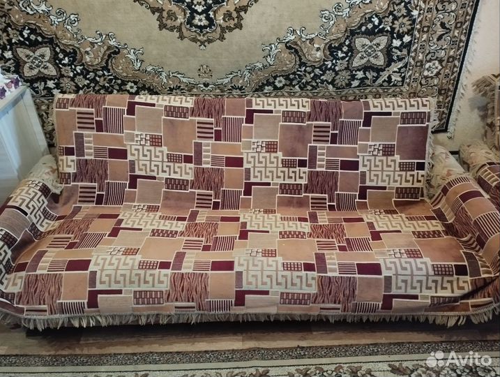 Диван и 2 кресла