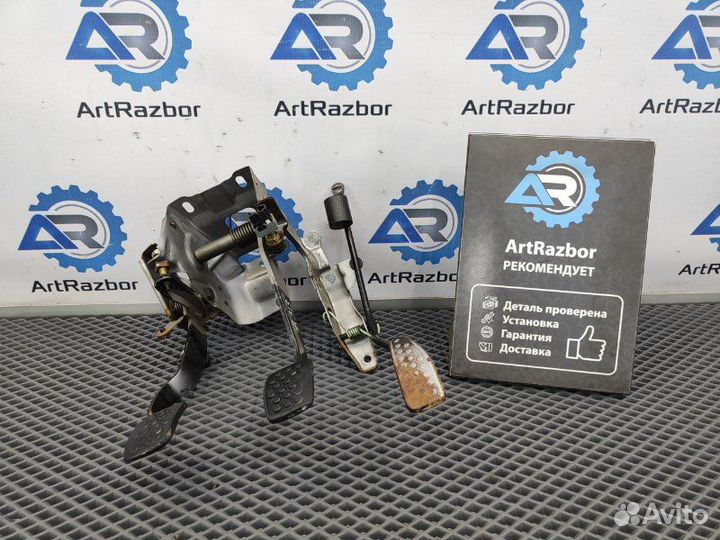 Педальный узел Daihatsu Yrv 1.3 K3 90 Л.С 2001