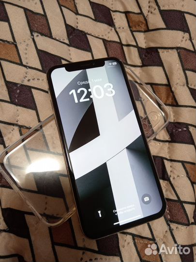 iPhone X, 64 ГБ