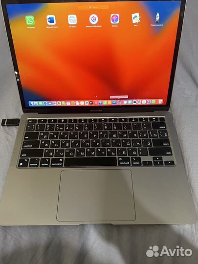 Apple macbook air 13 2020 m1 8gb 256