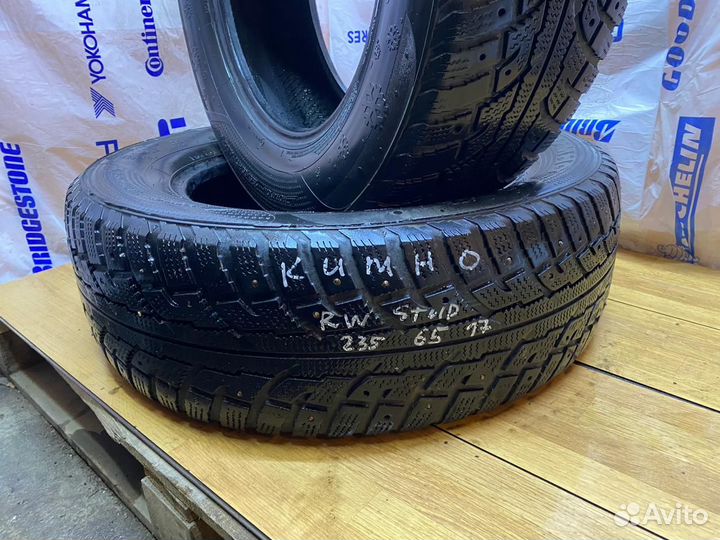Kumho I'Zen RV Stud KC16 235/65 R17 108Q