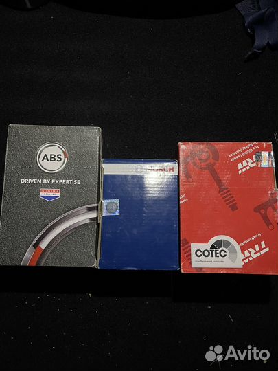 Тормозные колодки новые