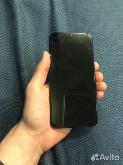 Samsung Galaxy A10, 2/32 ГБ