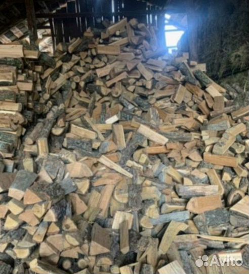 Дрова колотые дуб