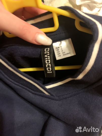 Укороченная кофта