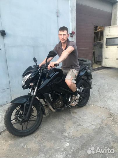 Мотоцикл Bajaj Pulsar ns 200