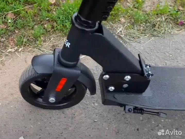 Электросамокат hiper Slim VX662