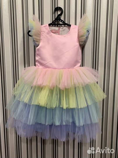 Нарядное платье