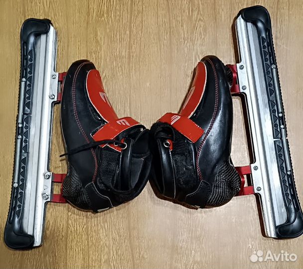 Коньки для шорт-трека