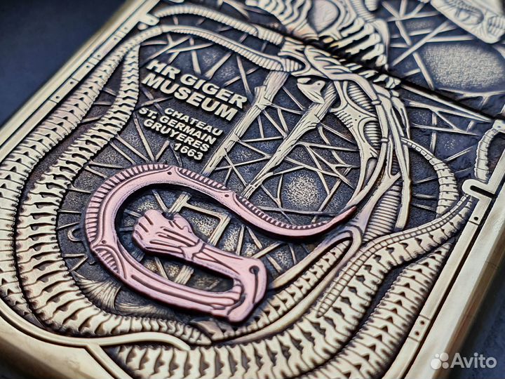 Zippo HR. Giger Alien