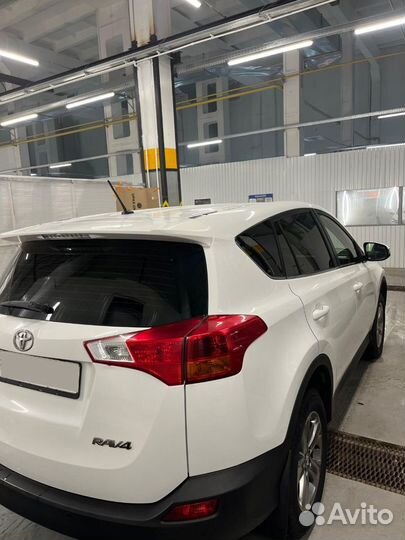 Toyota RAV4 2.0 CVT, 2015, 128 000 км