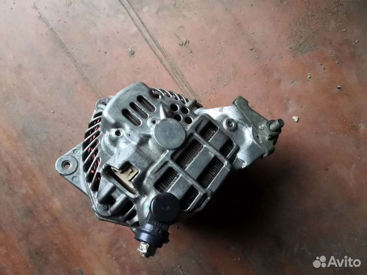 Генератор Subaru