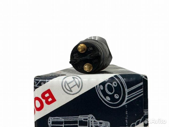 Топливная форсунка Камаз 0445120123