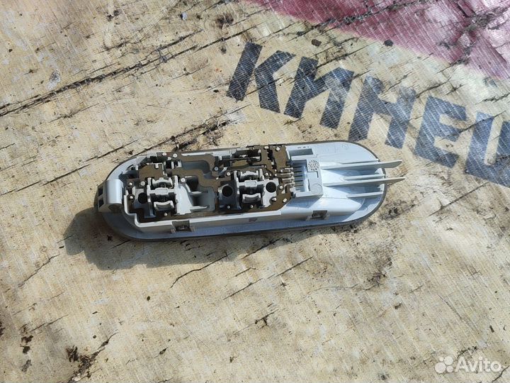 Плафон салона renault logan