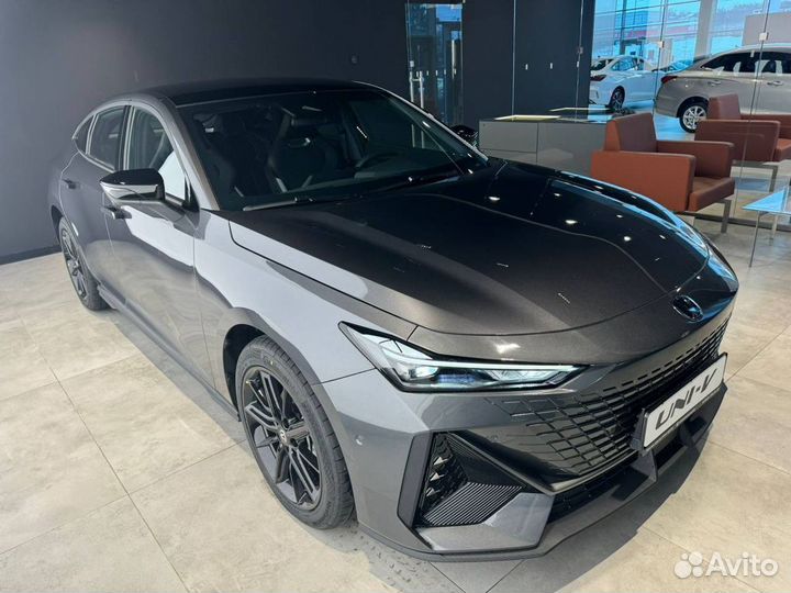 Changan UNI-V 1.5 AMT, 2024