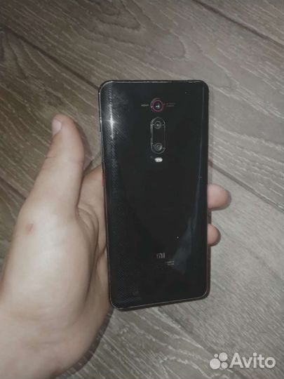 Телефон Xiaomi mi 9t