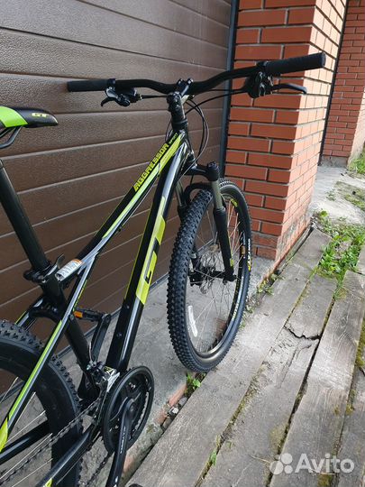 Горный велосипед GT Aggressor Sport 27.5