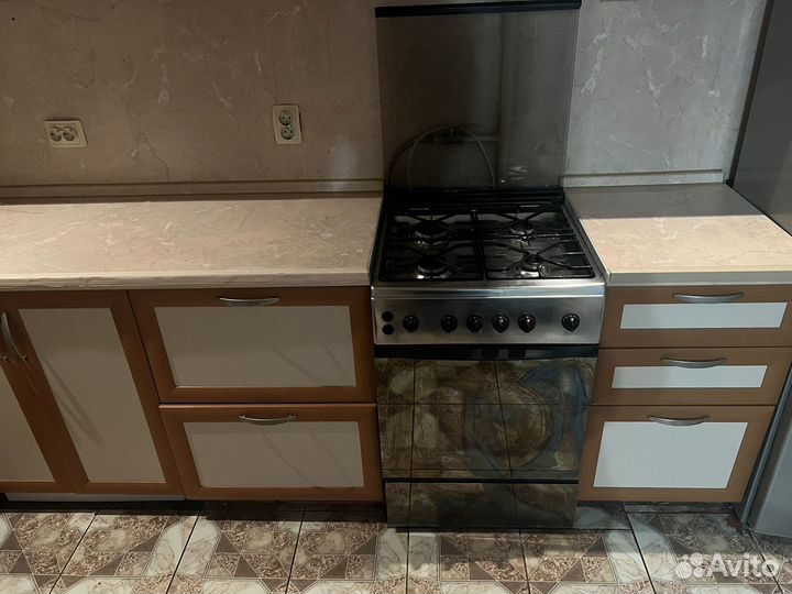 Кухня угловая бу