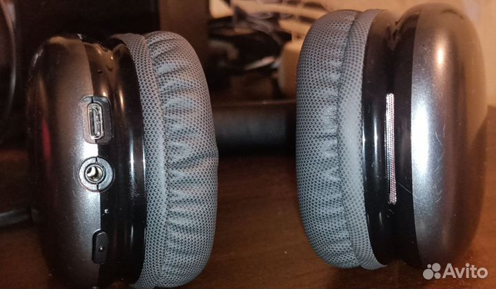 Беспроводные наушники