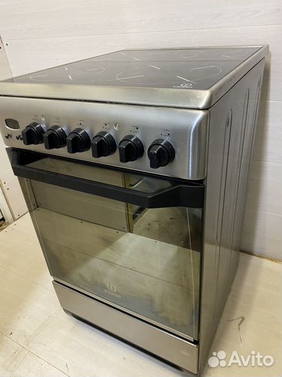 Плита электрическая стеклокерамика indesit