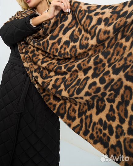 Теплые палантины с производственным браком