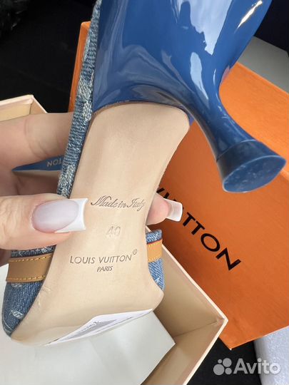 Сабо Louis Vuitton