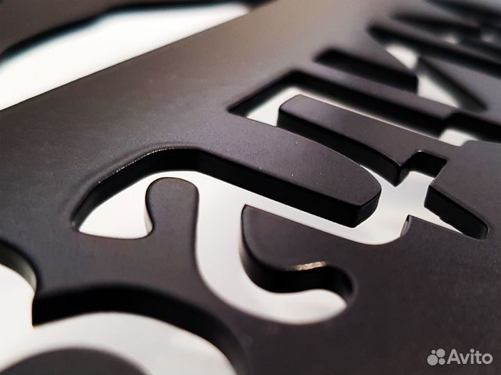 Медальница из металла