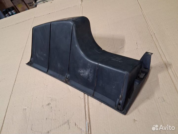 Бардачок Volkswagen Passat B3 88-92г