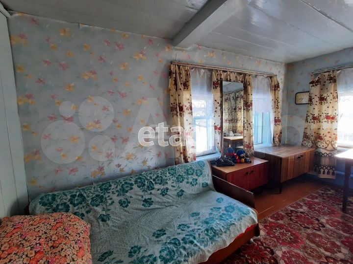 Дом 36,3 м² на участке 25 сот.