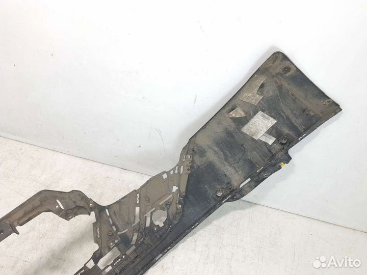 Range Rover Velar с 17 бампер задний