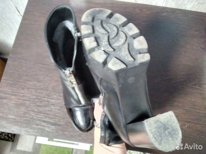 Ботинки женские зимние р37