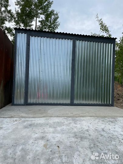 Гараж -ракушка из волнового профиля