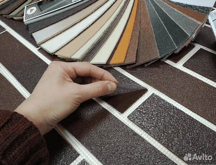 Гибкий кирпич на сетке