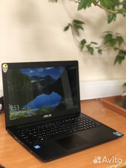 Ноутбук asus