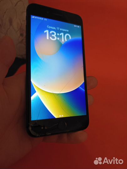 iPhone 8 Plus, 64 ГБ