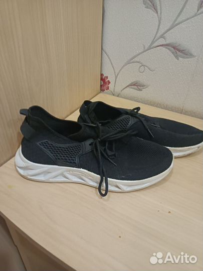Кроссовки мужские