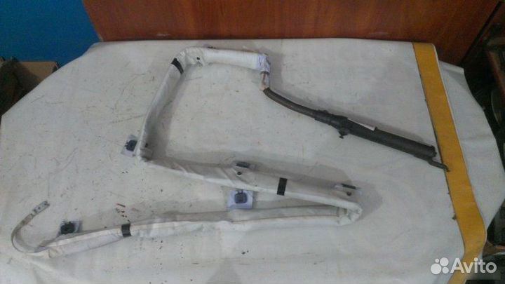 Подушка безопасности боковая