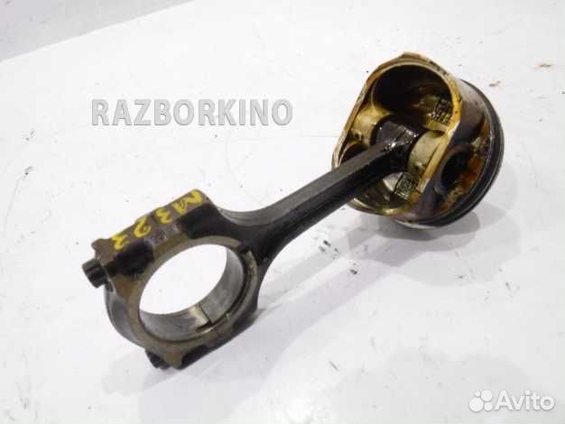 Поршень с шатуном Мазда