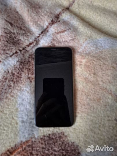 iPhone X, 64 ГБ